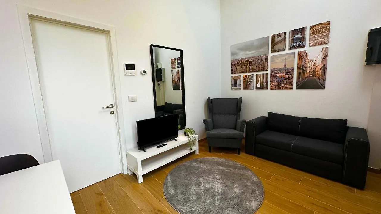 Aparthotel Oneluxstay Near Fashion District Antwerp Belgium