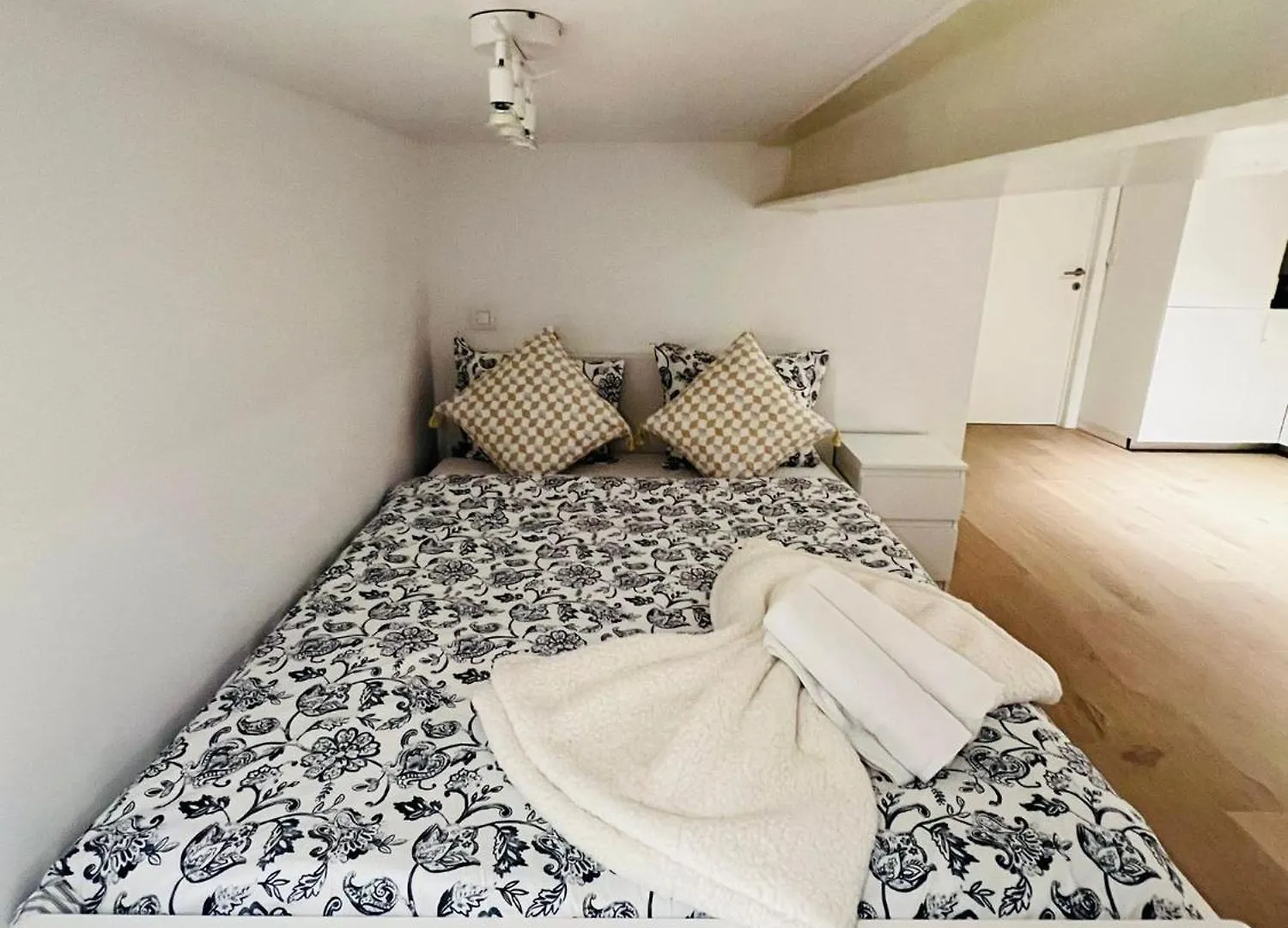 Aparthotel Oneluxstay Near Fashion District Antwerp